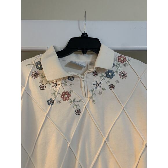 Alfred dunner petites floral embroidered beaded white sweater 1/4 zip PXL - Picture 2 of 8